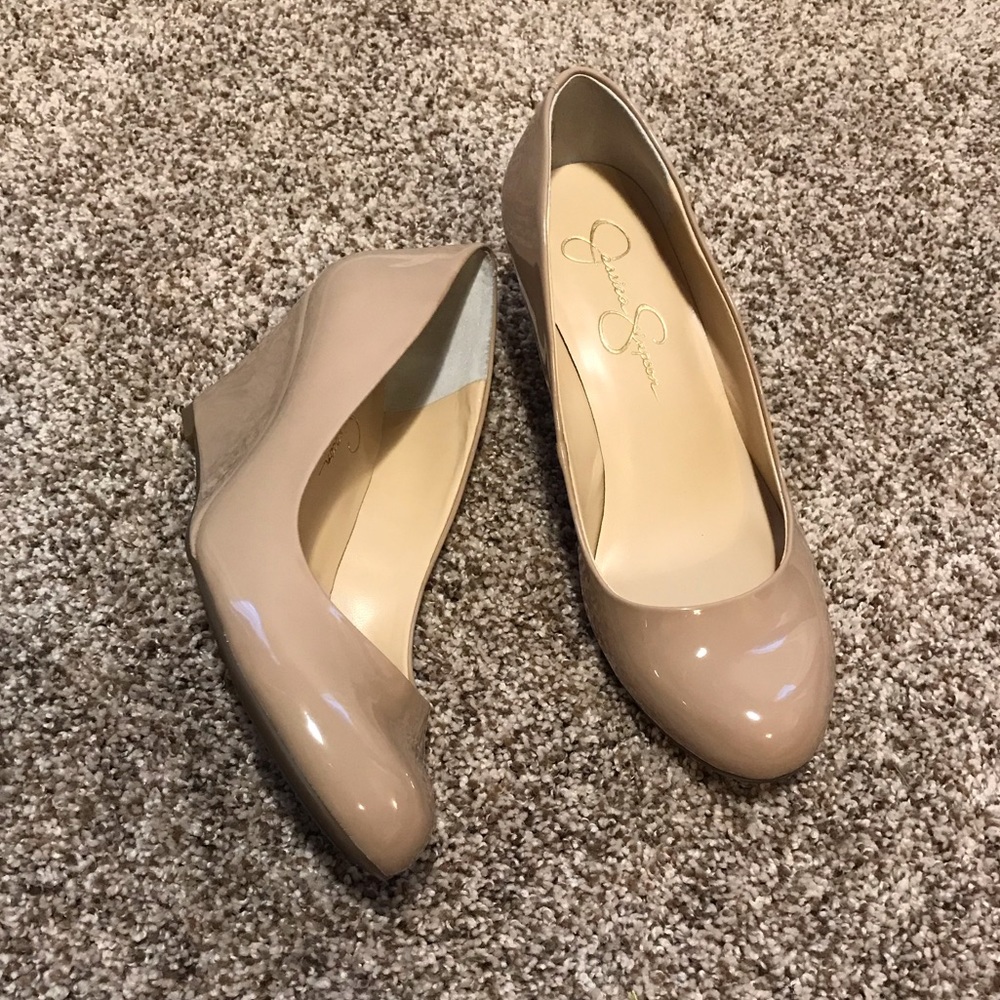 Jessica Simpson Nude Wedges